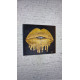 PICTURE OF GOLDEN LIPS