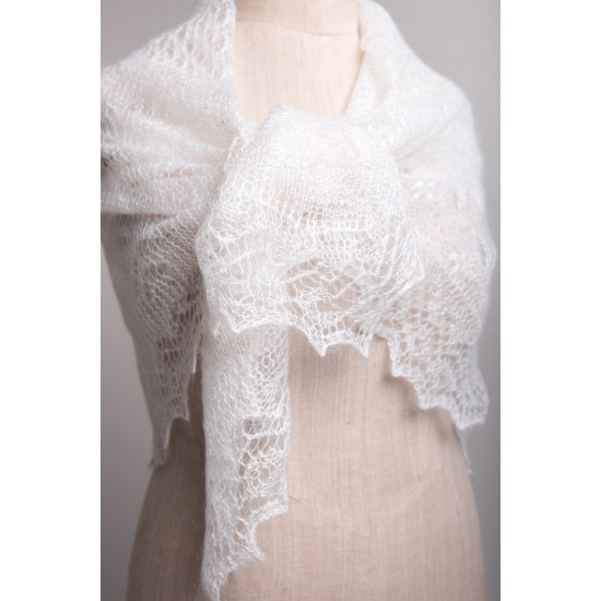 Orenburg handmade cobweb shawl