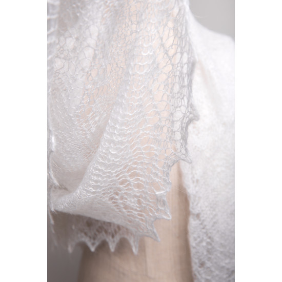 Orenburg handmade cobweb shawl